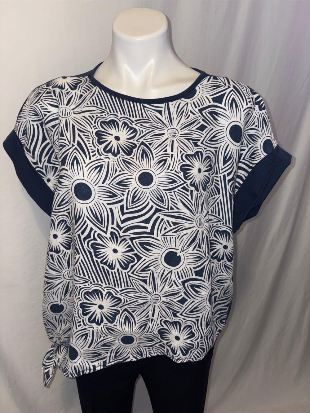CHARLIE B Black and White Floral Lace Overlay Tee